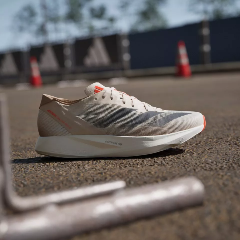 Running shoes adidas ADIZERO TAKUMI SEN 10 M - Top4Running.com