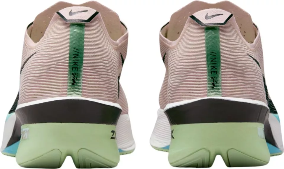 Tekaški copati Nike Vaporfly 4