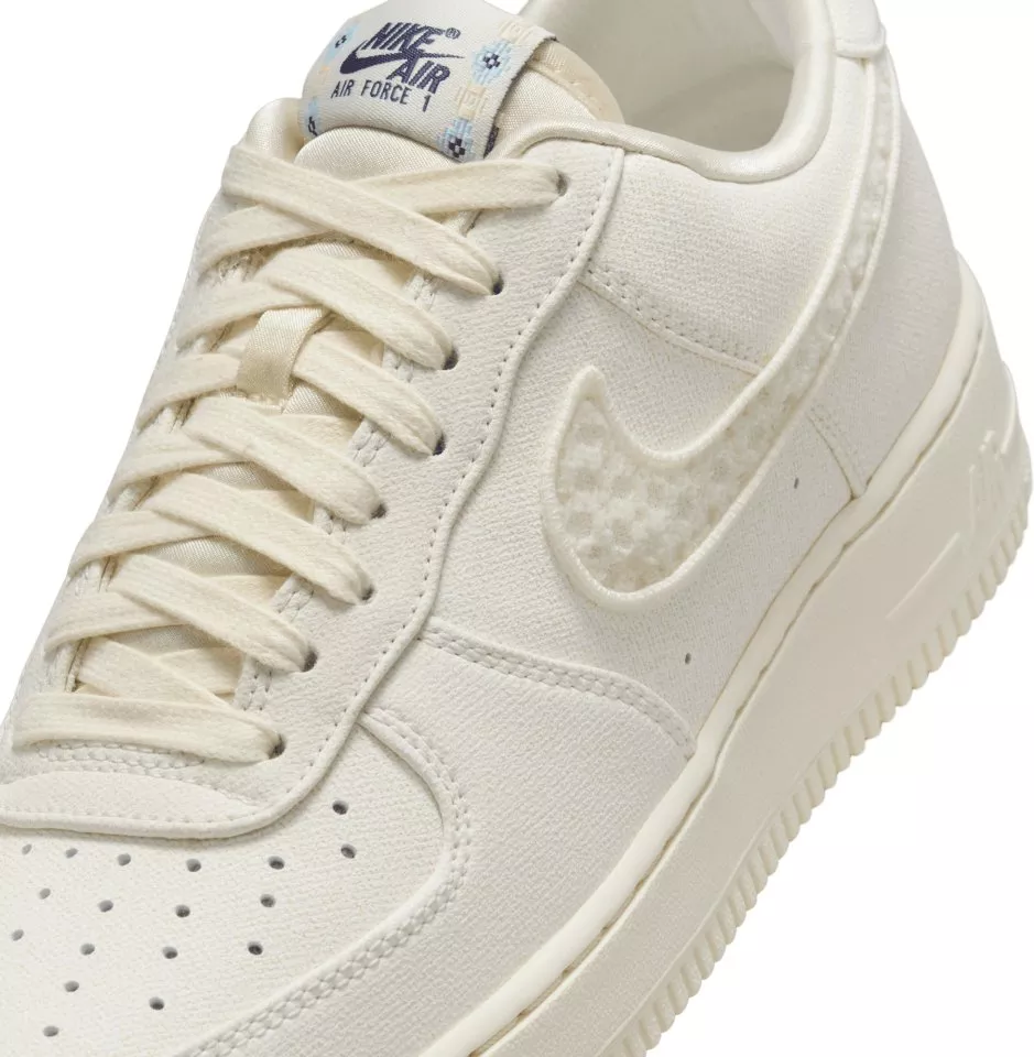 Incaltaminte Nike Air Force 1 '07 LX Sneaker Women