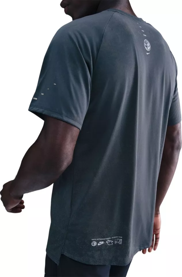 T-shirt Nike Stride