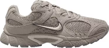 Schuhe Nike V5 RNR