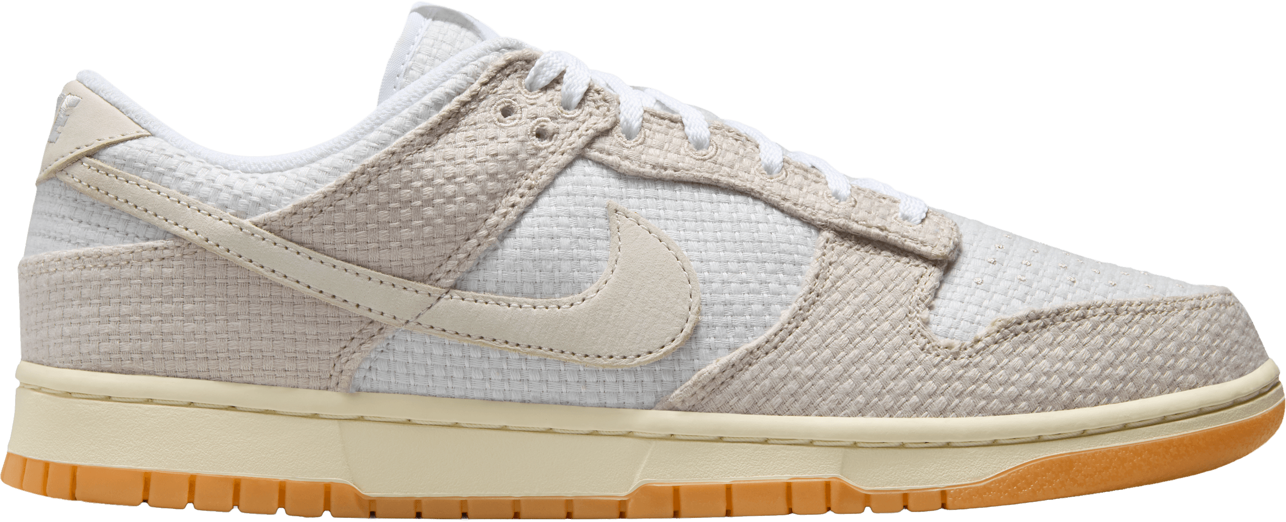 Dunk Low Retro SE Sneaker