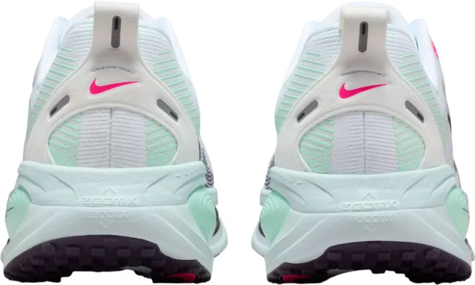 Обувки за бягане Nike Vomero 18