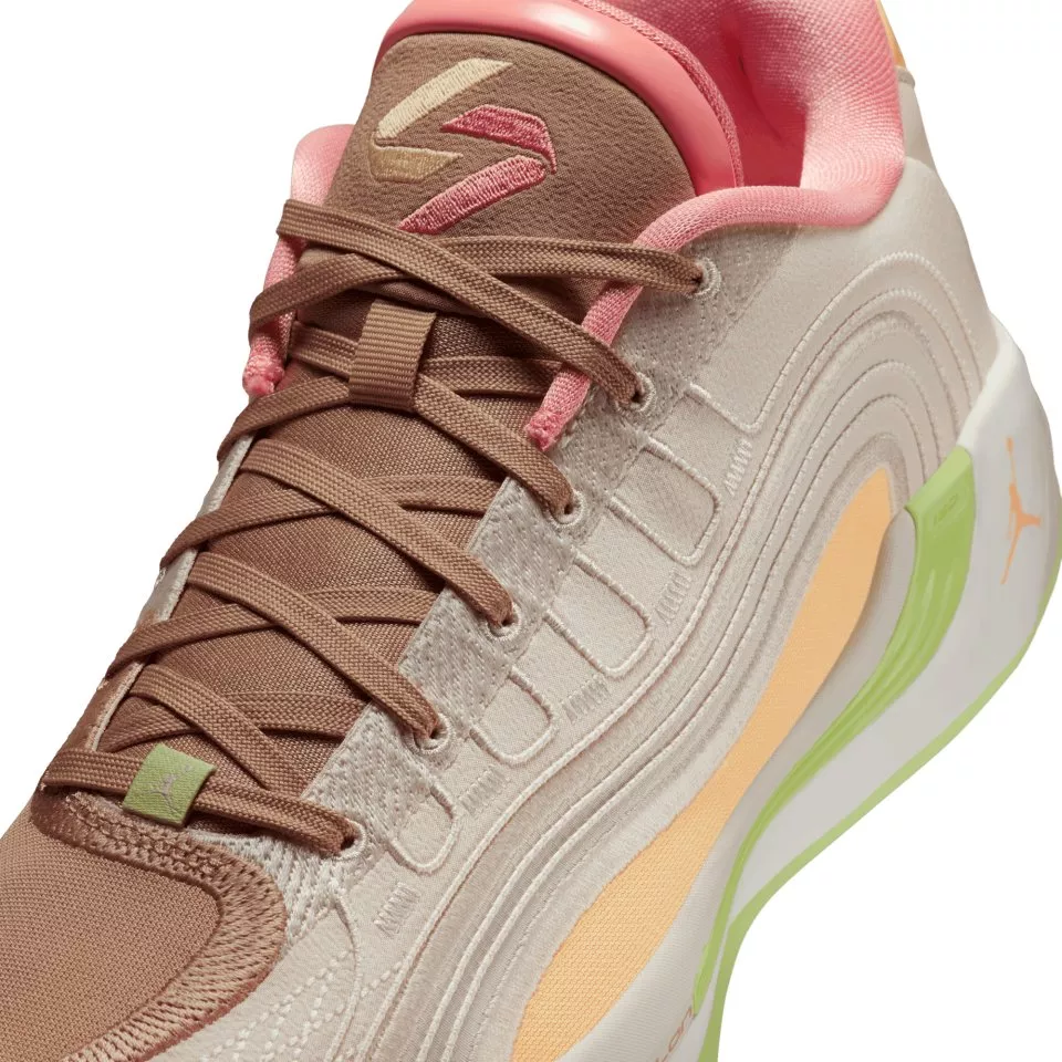 Basketbal schoenen Jordan Luka 4