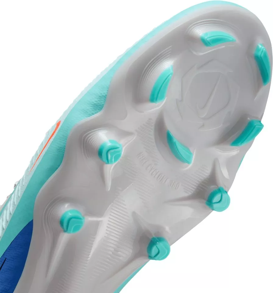 Kopačke Nike Phantom 6 Low Academy FG/MG