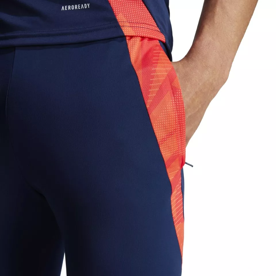 adidas MUFC TR PNT Nadrágok