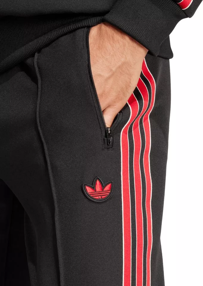Hlače adidas Originals MUFC ICON TP