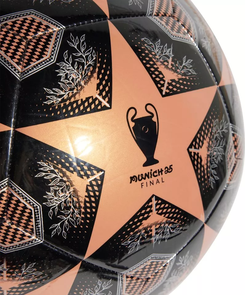 adidas UCL CLUB Labda