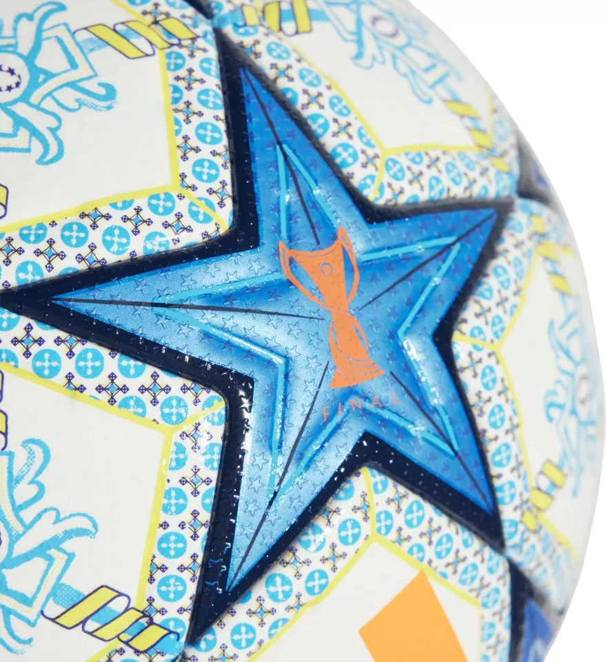 adidas UWCL Pro Match Ball Labda