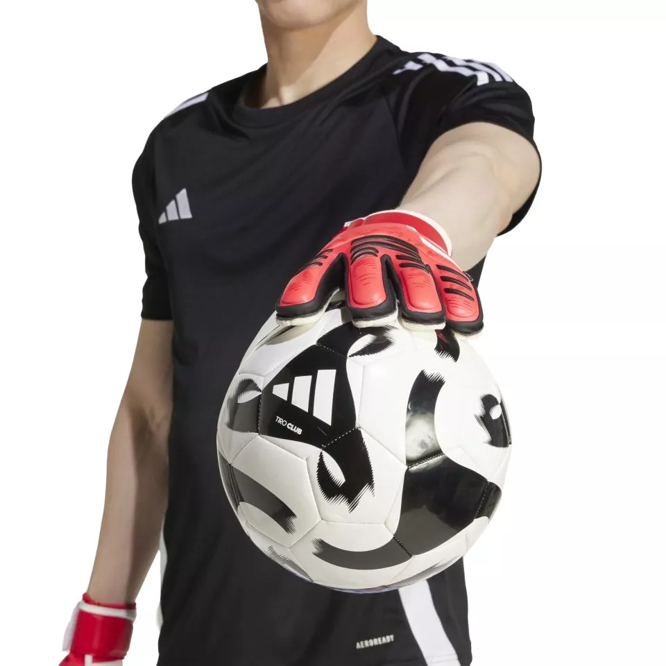 Goalkeeper's gloves adidas PRED GL MTC FS