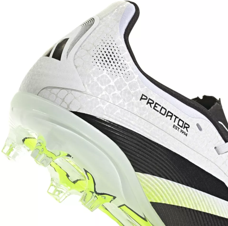 Футболни обувки adidas PREDATOR ELITE FG J