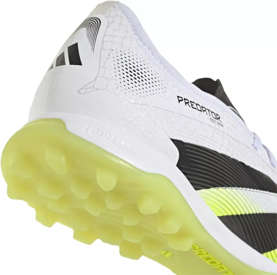 Fotbollsskor adidas PREDATOR PRO TF