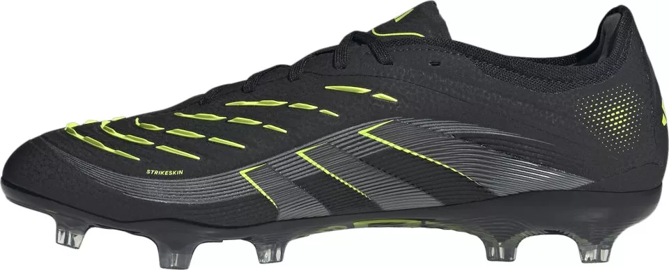 Fotbollsskor adidas PREDATOR PRO FG