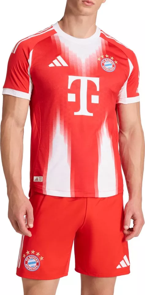 Camisa adidas FC Bayern München Authentic Home Jersey 2025/26