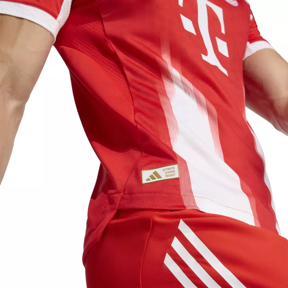 Camisa adidas FC Bayern München Authentic Home Jersey 2025/26