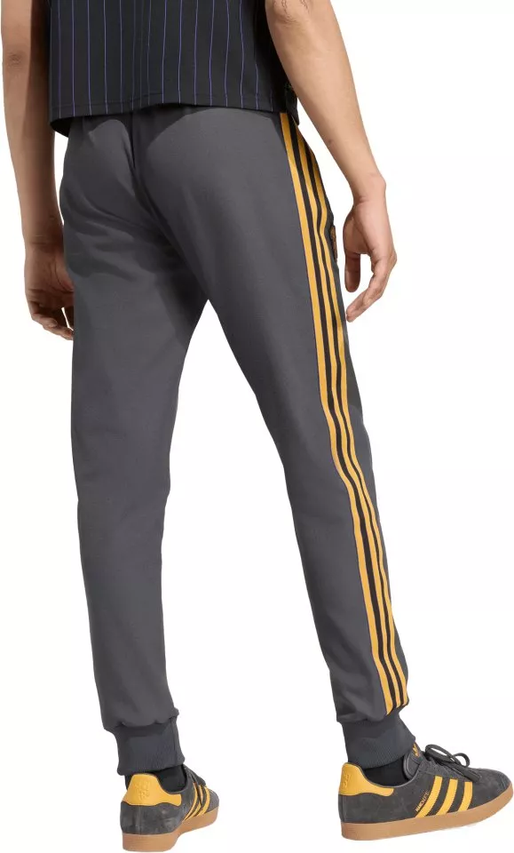 Hlače adidas Originals Manchester United Icon Track Pant