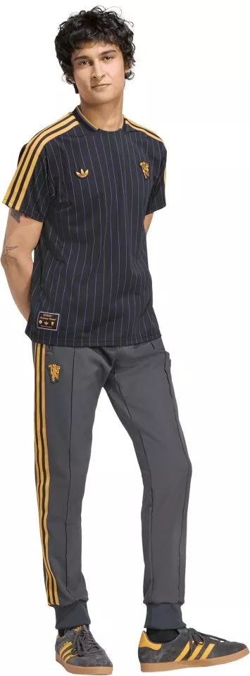 Hlače adidas Originals Manchester United Icon Track Pant