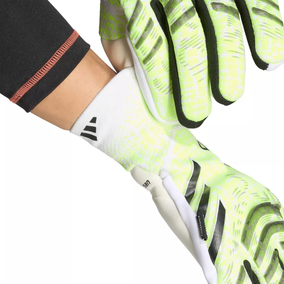 Γάντια τερματοφύλακα adidas Predator Pro Fingersave Goalkeeper Gloves