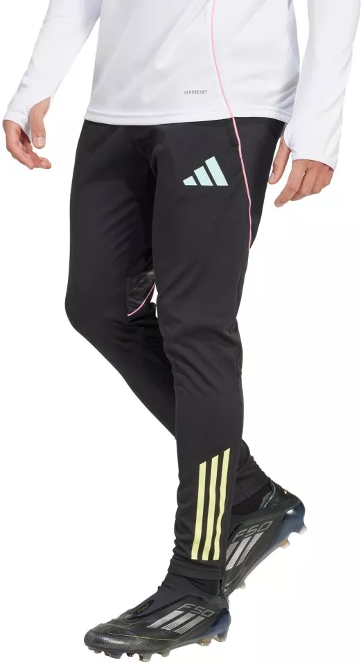 Calças adidas JUVE TR PNT 2025/26