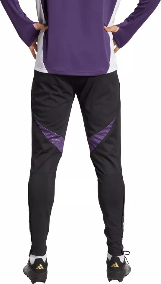 Calças adidas MUFC TR PNT 2025/26