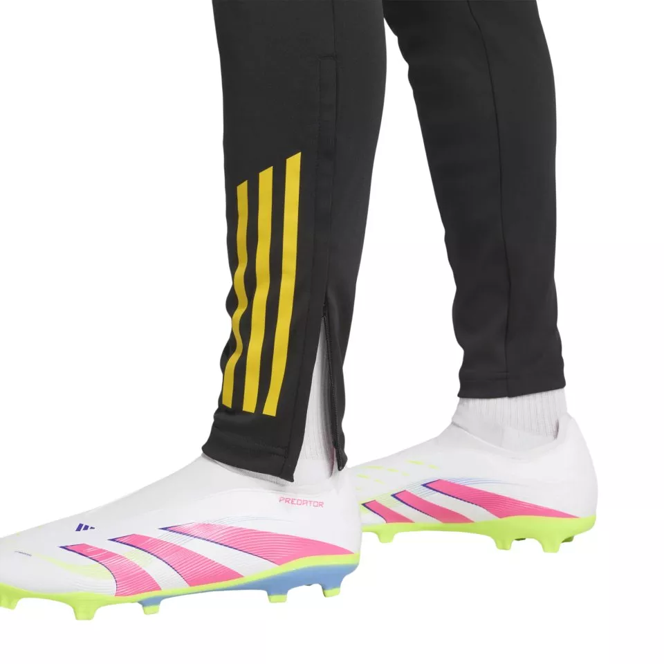 Bukser adidas Manchester United Cup Training Pants 2025/26