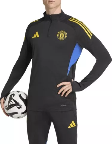 Manchester United Cup Training Top 2025/26