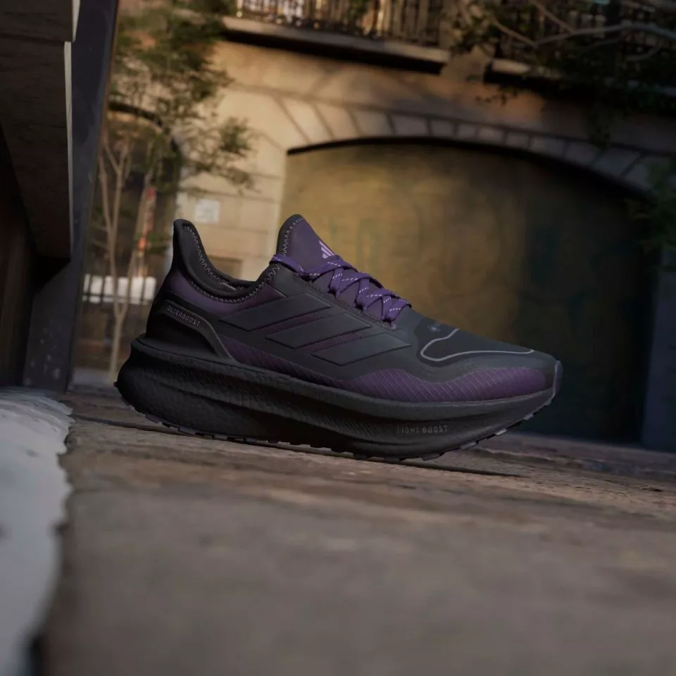 Tekaški copati adidas ULTRABOOST 5 GTX W