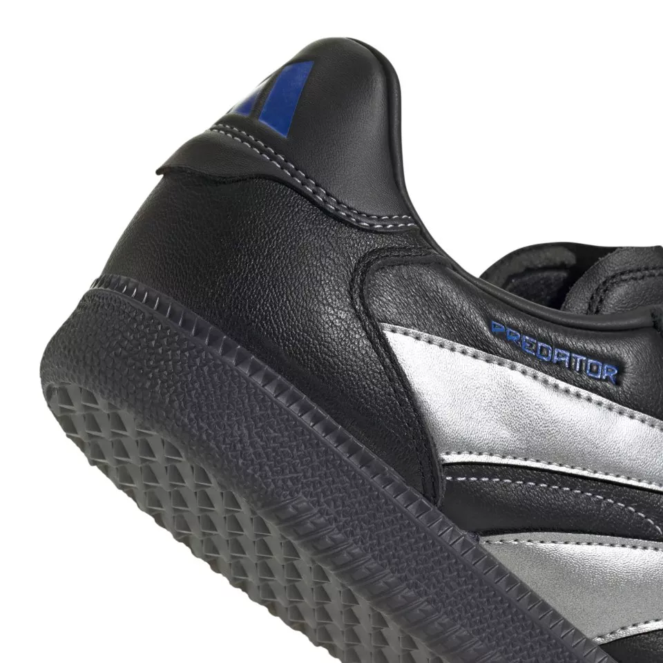 Dvoranski čevlji adidas Predator Freestyle JB5 IN