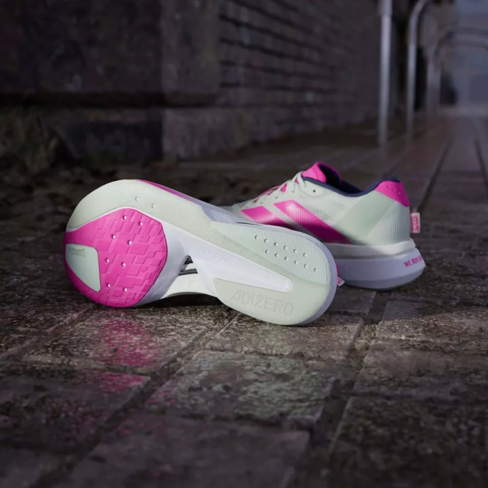 Juoksukengät adidas Adizero Boston 13 Berlin