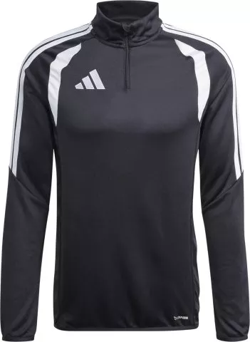 Tiro 26 League Training