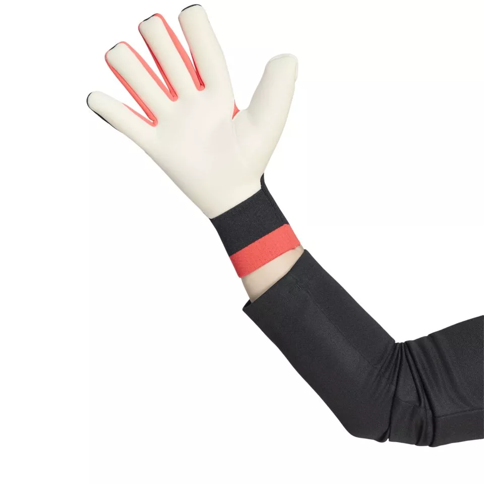 Вратарски ръкавици adidas Predator Pro Goalkeeper Gloves