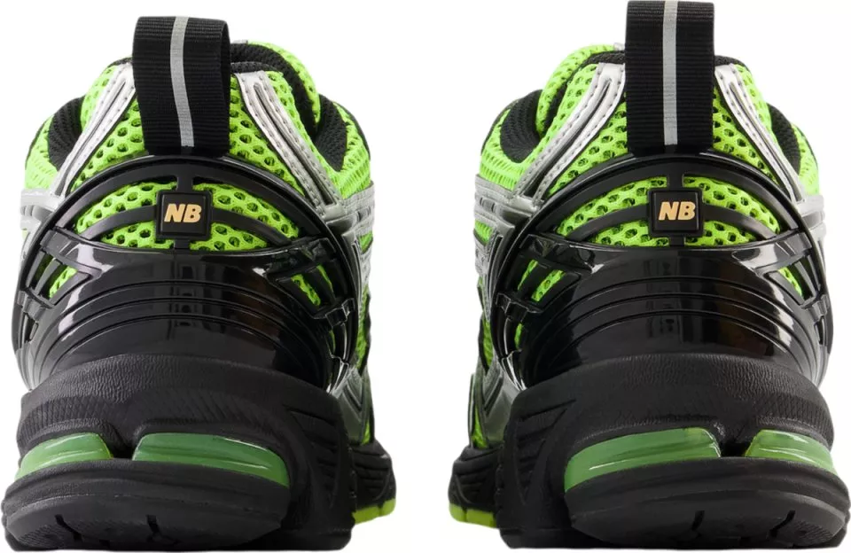 Обувки New Balance 1906R