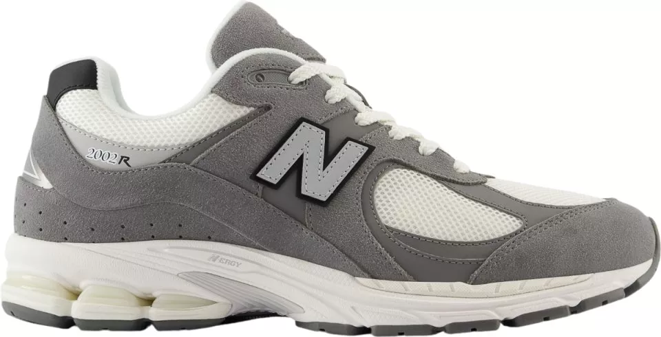 Обувки New Balance 2002R