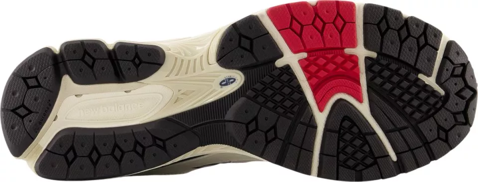 Παπούτσια New Balance 2002R