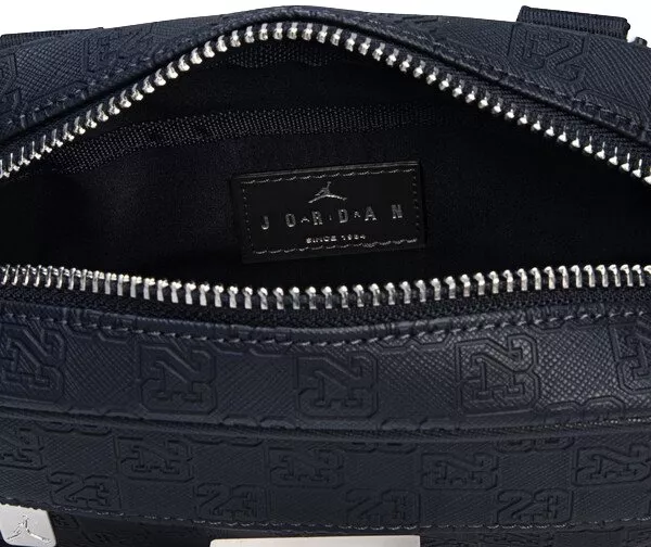 Borseta alergare Jordan Jam Monogram Camera Bag
