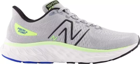 New Balance Roav 2