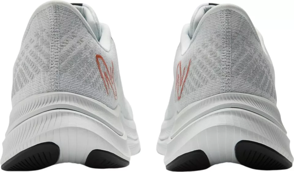 Running shoes New Balance FuelCell Propel v4