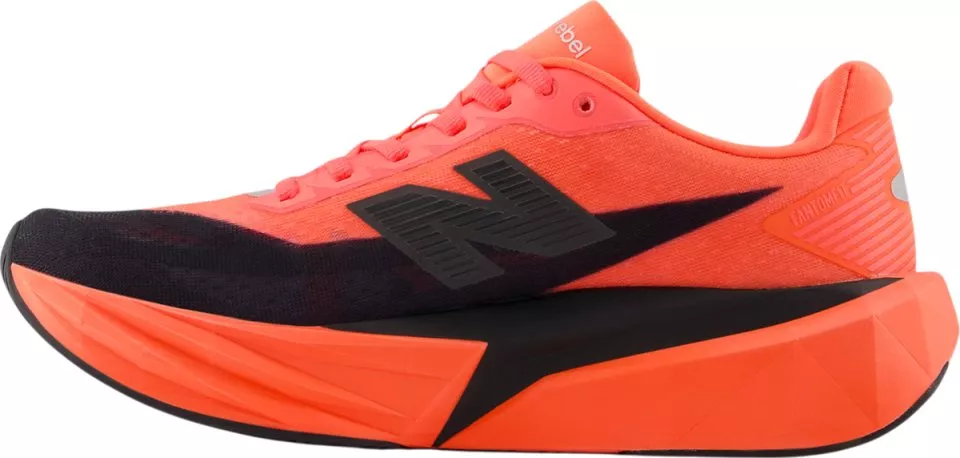 Sapatilhas de Corrida New Balance FuelCell Rebel v5