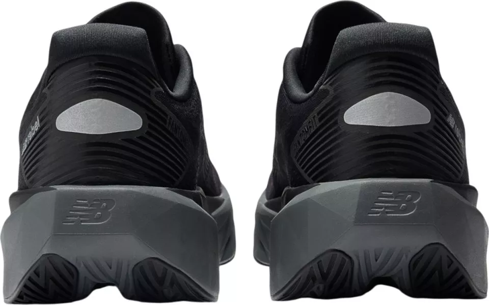 Running shoes New Balance FuelCell Rebel v5