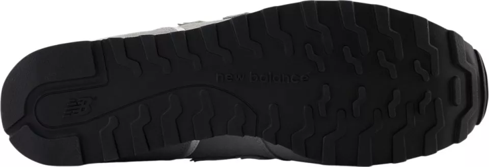 New Balance 373