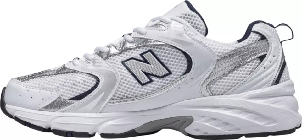 Обувки New Balance 530