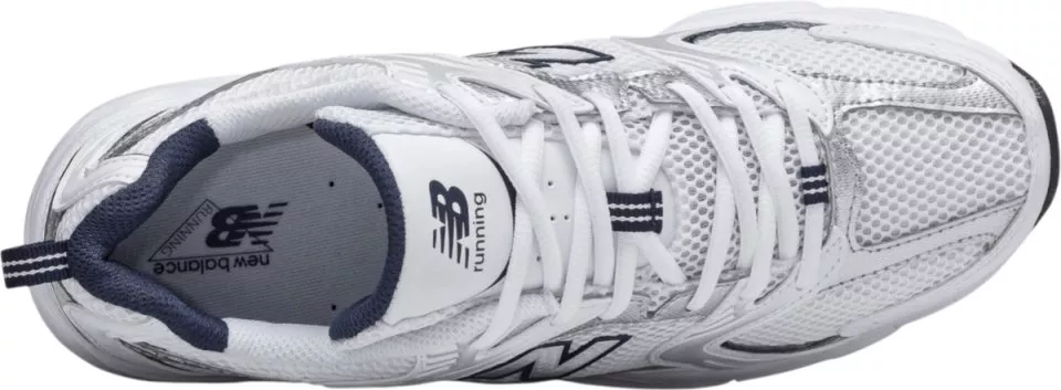 Обувки New Balance 530