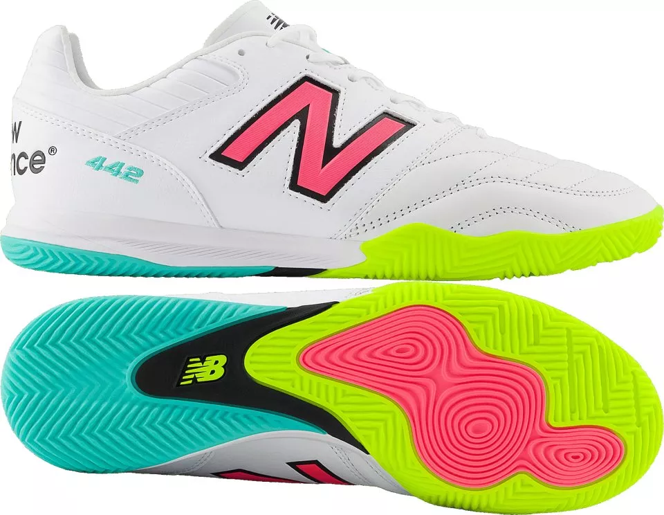 New Balance 442 Pro In v2 Beltéri focicipő