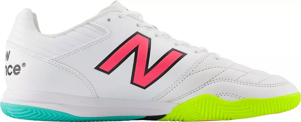 New Balance 442 Pro In v2 Beltéri focicipő