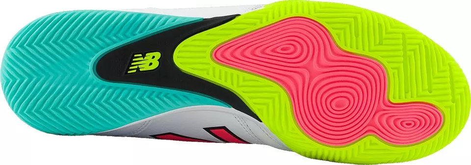 New Balance 442 Pro In v2 Beltéri focicipő