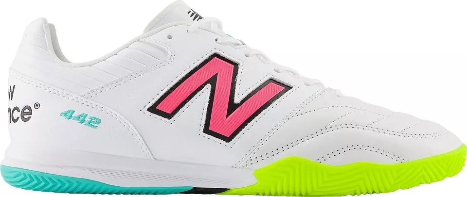New Balance 442 Pro In v2 Beltéri focicipő