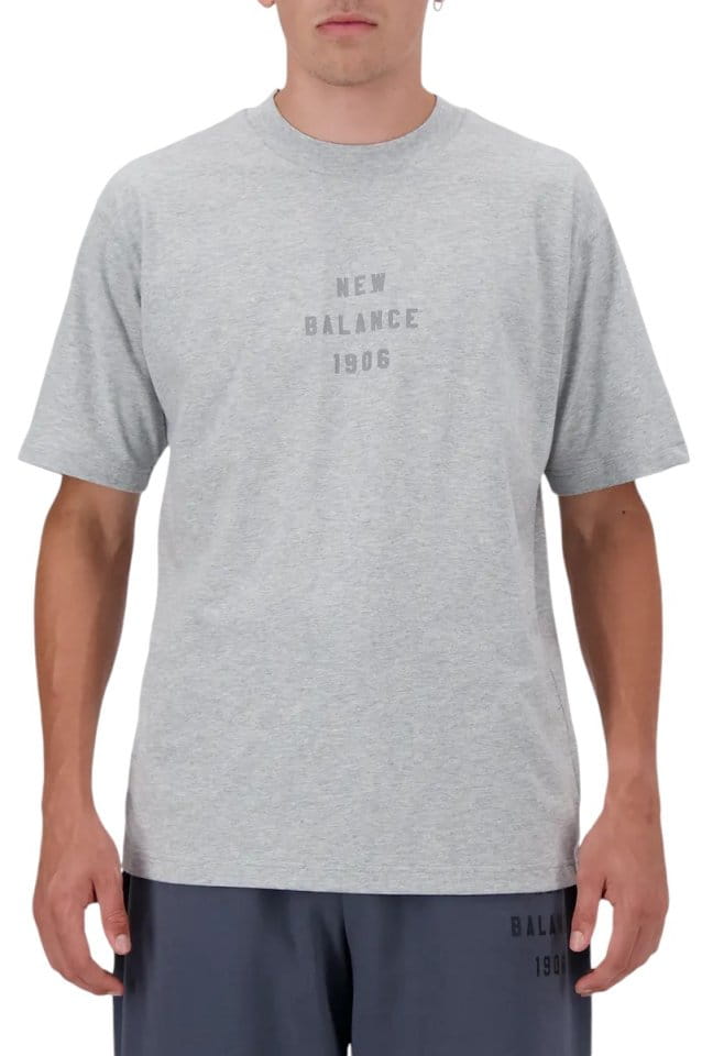 New Balance Iconic Collegiate Graphic T-Shirt Rövid ujjú póló