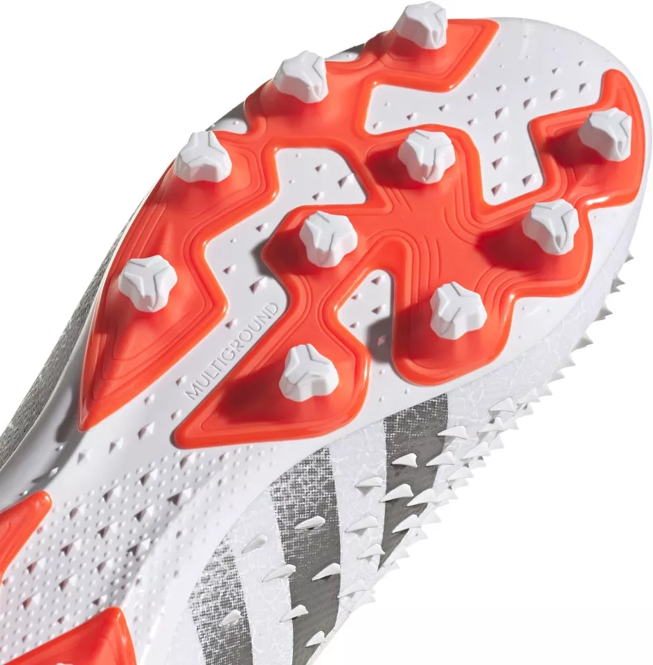 Футболни обувки adidas PREDATOR FREAK .2 MG