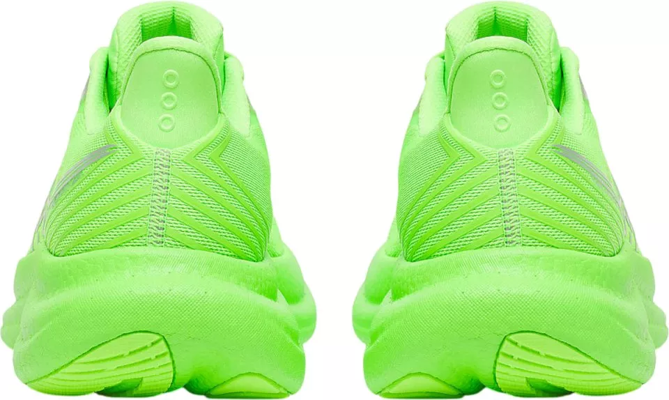 Παπούτσια για τρέξιμο Saucony TRIUMPH 23