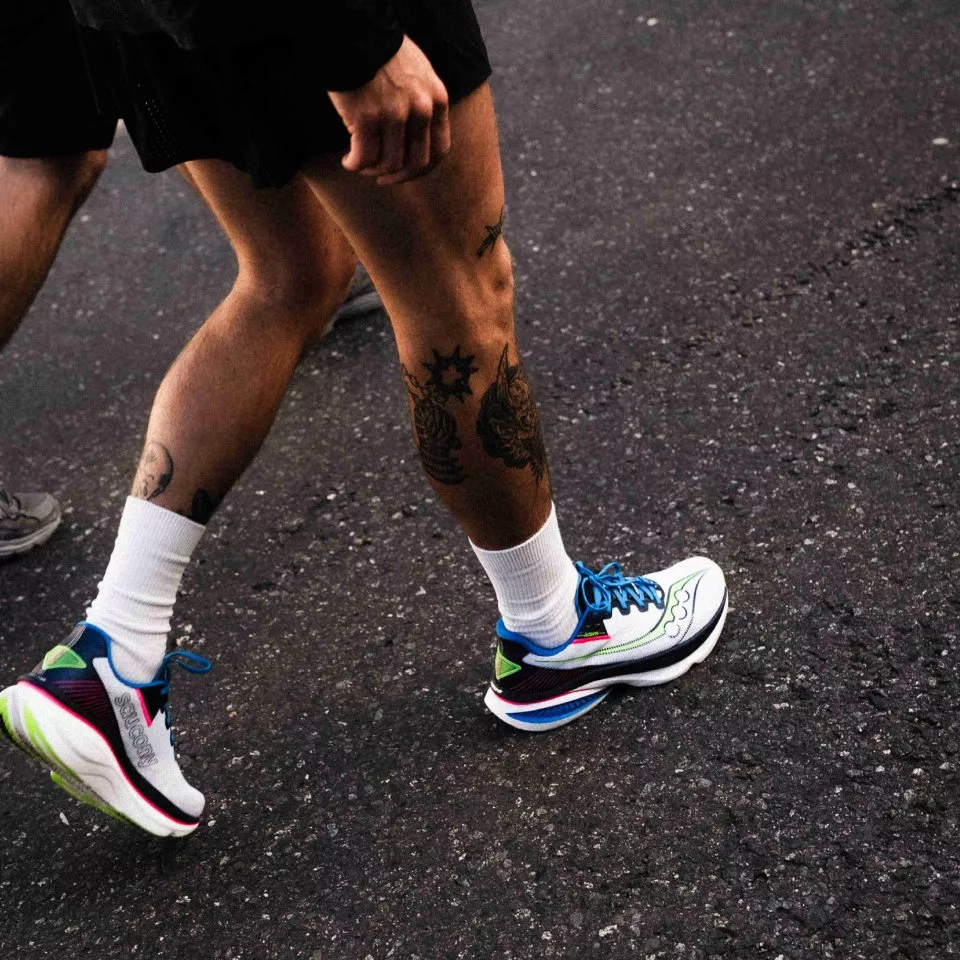 Laufschuhe Saucony ENDORPHIN AZURA